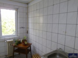 inchiriere-apartament-2-camere-confort-1-decomandat-in-ploiesti-zona-malu-rosu-7